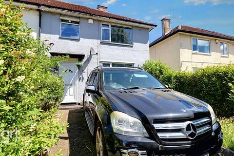 Hefford Gardens, Leicester 3 bed semi