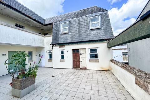St. Pauls Mews, Shepton Mallet 1 bed apartment for sale