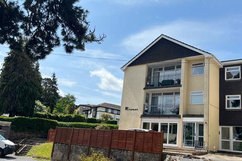 Belle Vue Road, Paignton 2 bed flat for sale