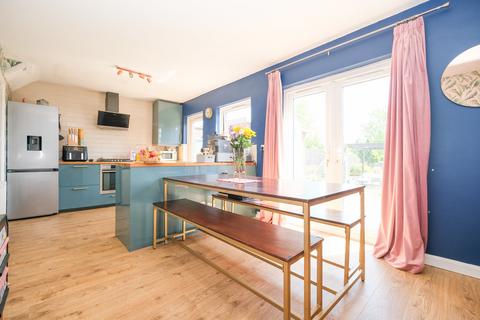 Repton Road, Orpington 3 bed semi