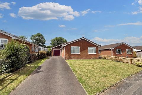 Follett Road, Tiverton, EX16 3 bed detached bungalow for sale