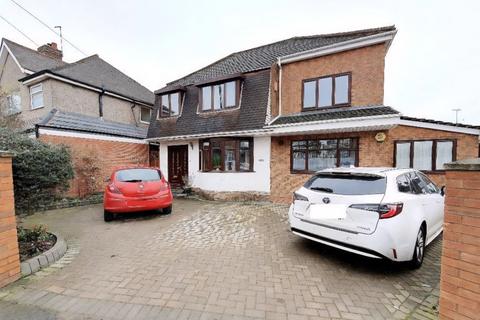 Hollydale Road, Birmingham B24 6 bed detached house for sale