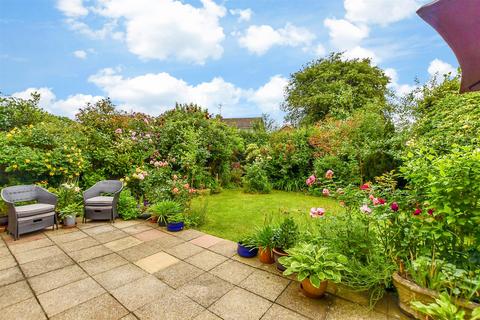 Ham Lane, Lenham, Maidstone, Kent 3 bed detached house for sale