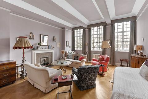 Baker Street, London, NW1 2 bed apartment for sale
