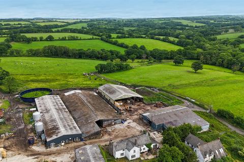 Bratton Clovelly 4 bed property with land for sale