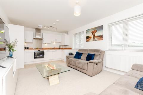 Cornfield Drive, Gravesend, Kent 1 bed ground floor flat for sale