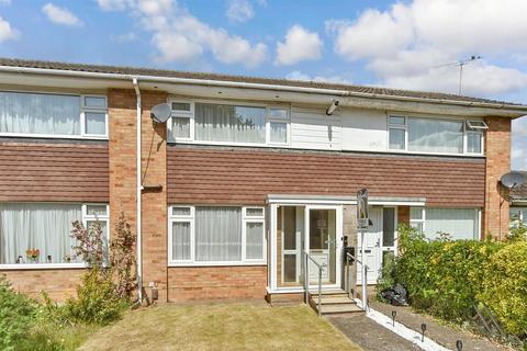 Beaconsfield Road, Sittingbourne ME10 2 bed terraced house for sale