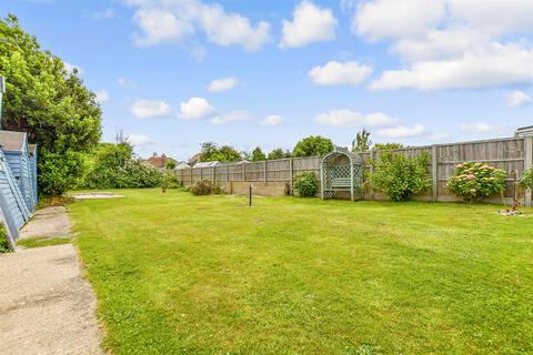 Adie Road, Greatstone TN28 3 bed detached bungalow for sale