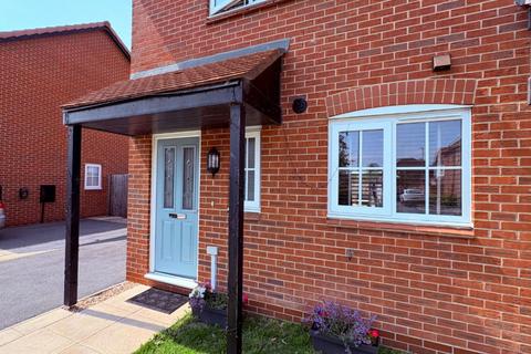 Walton Gardens, Preston PR4 2 bed end of terrace house for sale