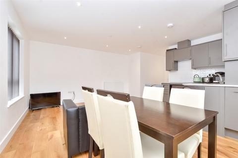 Russell Hill, West Purley, Surrey 2 bed apartment for sale