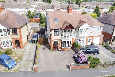 Goodyers End Lane, Bedworth CV12 3 bed semi