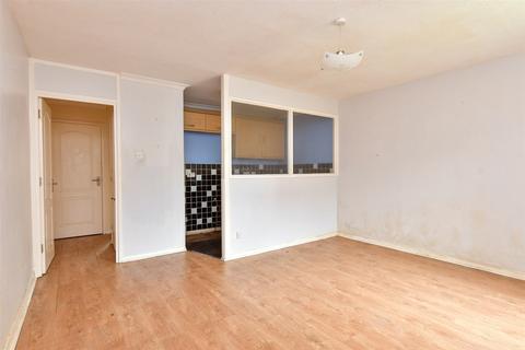 Lake Drive, Peacehaven, East Sussex 1 bed ground floor flat for sale