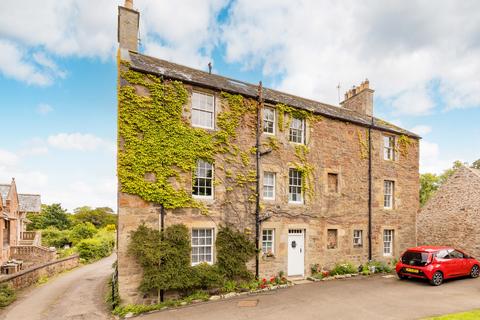 4 The Red House, Manse Road... 2 bed flat for sale