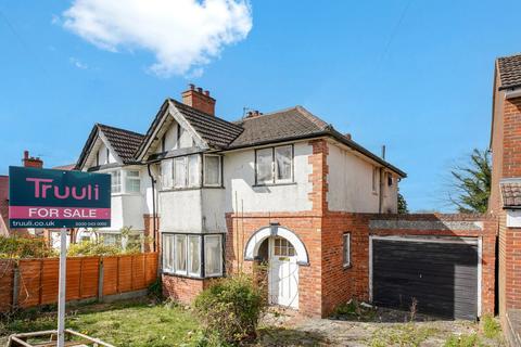 Queenhill Road, South Croydon, CR2 3 bed semi