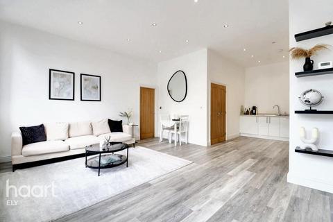 Churchgate Street, Soham, Ely 2 bed apartment for sale