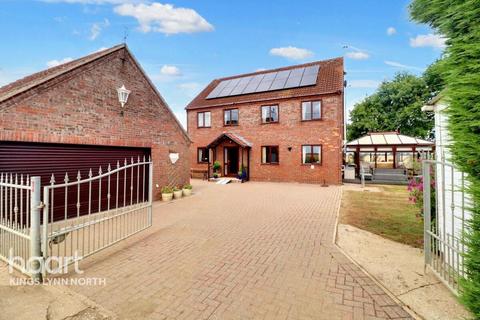 Magdalen PE34 3 bed detached house for sale