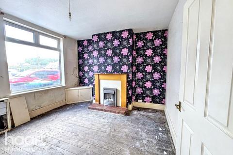 Montague Road, Nottingham 3 bed terraced house for sale