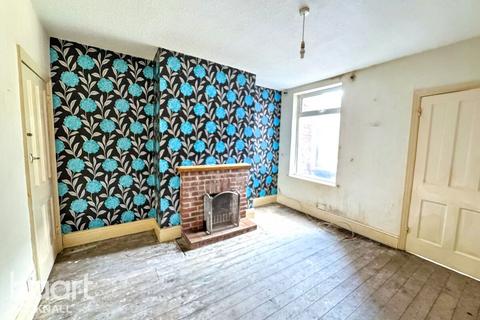 Montague Road, Nottingham 3 bed terraced house for sale
