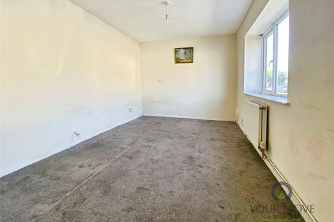 Middlepark Road, West Midlands DY1 3 bed semi