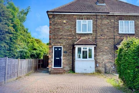 160 Barton Hill Drive, Minster on... 2 bed semi