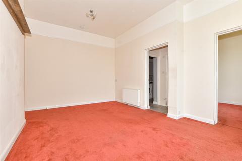 Bouverie Road West, Folkestone, Kent 2 bed ground floor flat for sale