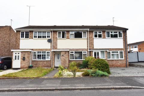 Barton Lane, Kingswinford DY6 3 bed terraced house for sale