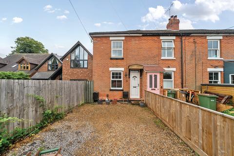 Common Road, Chandler's Ford... 2 bed end of terrace house for sale