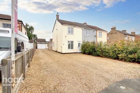 Well End, Friday Bridge 2 bed semi