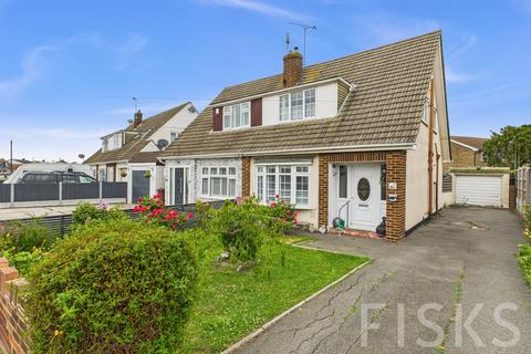 Thorney Bay Road, Canvey Island, SS8 3 bed semi