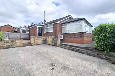 Milford Brow, Lees OL4 2 bed detached bungalow for sale