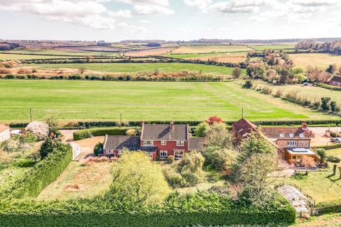 North Creake 4 bed detached house for sale