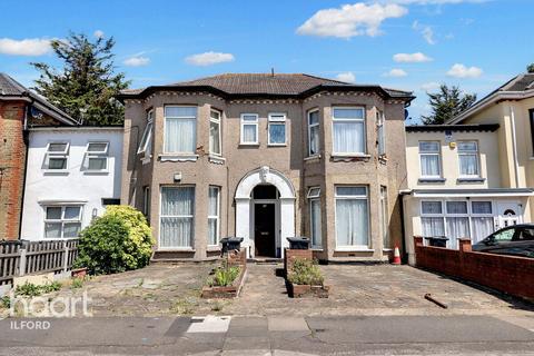 Argyle Road, Ilford 1 bed flat for sale