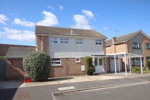 Leyton Court, Clacton on Sea, CO15 4 bed detached house for sale