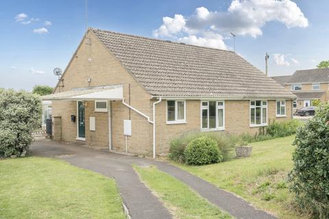 Plover Road, Milborne Port... 2 bed bungalow for sale
