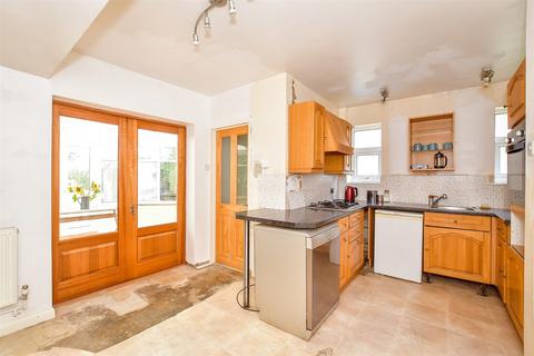 Barnham Road, Eastergate, Chichester... 3 bed semi