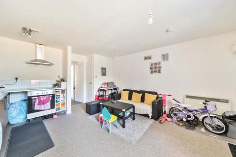 Langley,  Berkshire,  SL3 1 bed maisonette for sale