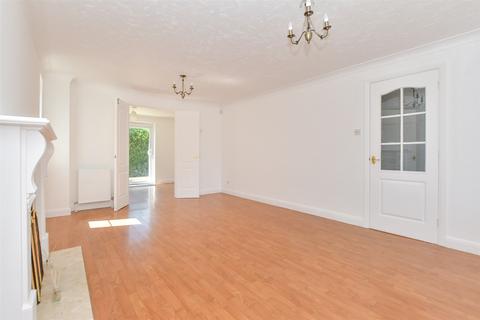William Judge Close, Tenterden, Kent 4 bed detached house for sale
