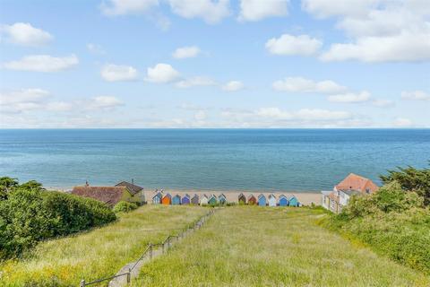 Western Esplanade, Herne Bay, Kent 4 bed chalet for sale