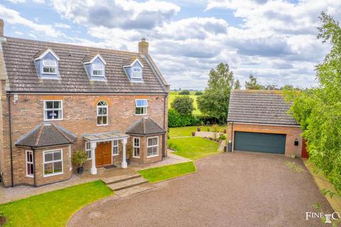 Moulton 7 bed detached house for sale