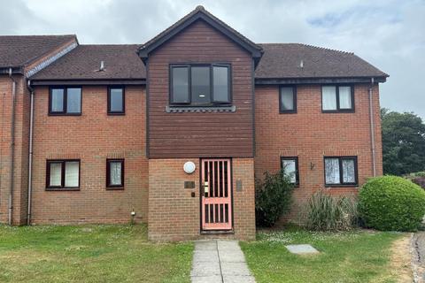 1 Roman Way, Billingshurst, West Sussex 1 bed ground floor flat for sale