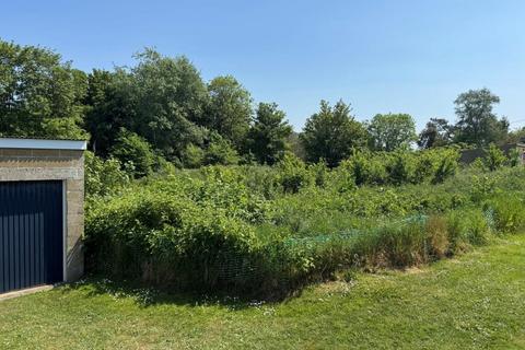 Land Rear Of 33