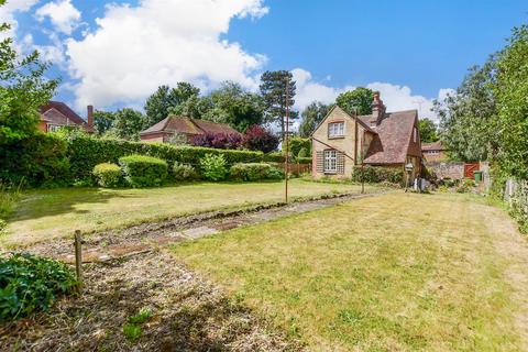 Honey Lane, Maidstone ME15 3 bed detached house for sale
