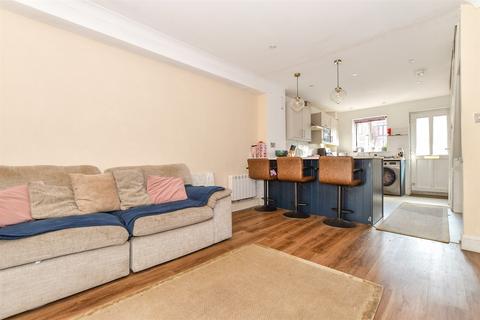 Porters Close, Tonbridge TN12 2 bed end of terrace house for sale