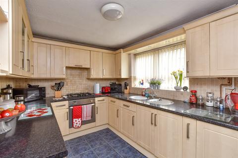 Sevelands Close, Brighton, East Sussex 3 bed end of terrace house for sale