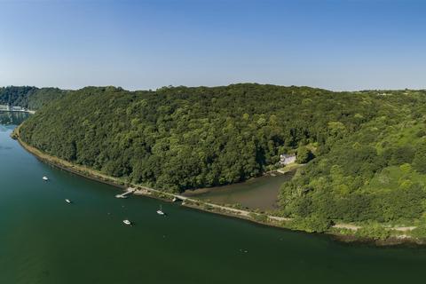 Golant 7 bed detached house for sale