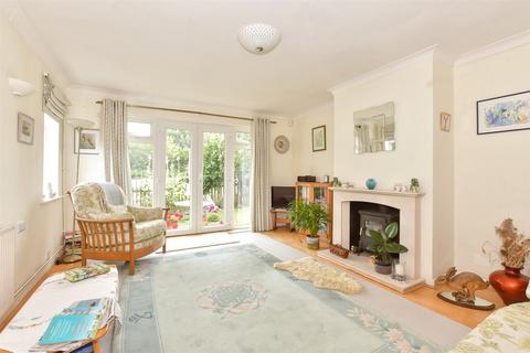 Bekesbourne Hill, Canterbury CT4 3 bed detached bungalow for sale