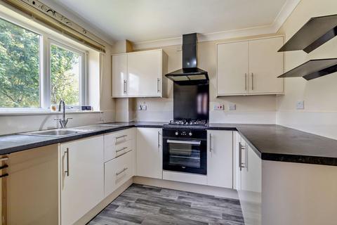 welham Grove, Retford, DN22 2 bed semi