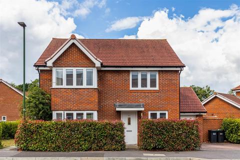 Iden Hurst, Hurstpierpoint BN6 4 bed detached house for sale