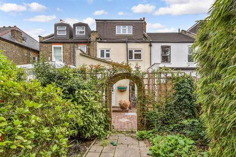 St. Margaret's Road, London E12 4 bed terraced house for sale