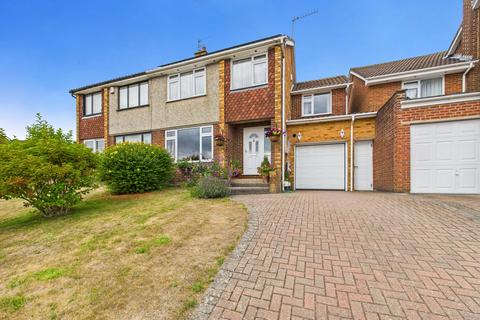 High Wycombe HP13 4 bed semi